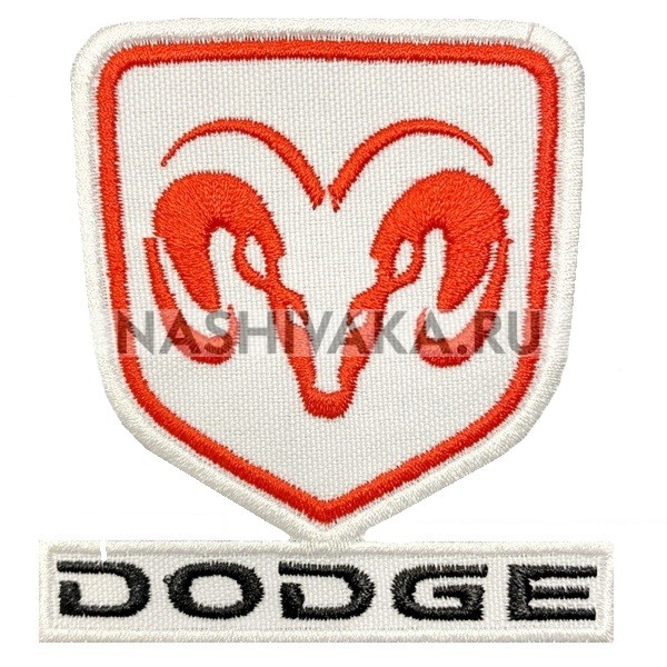 Нашивка Dodge белая (200969), 75х75мм